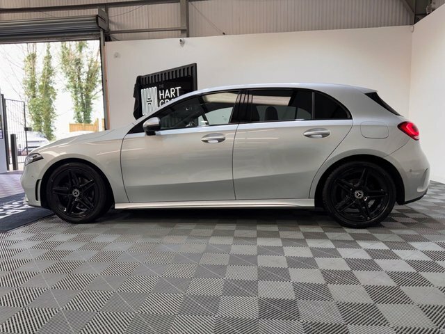 Mercedes-Benz A Class 1.3 A180 Amg Line Executive Hatchback LM21XUO Black #5