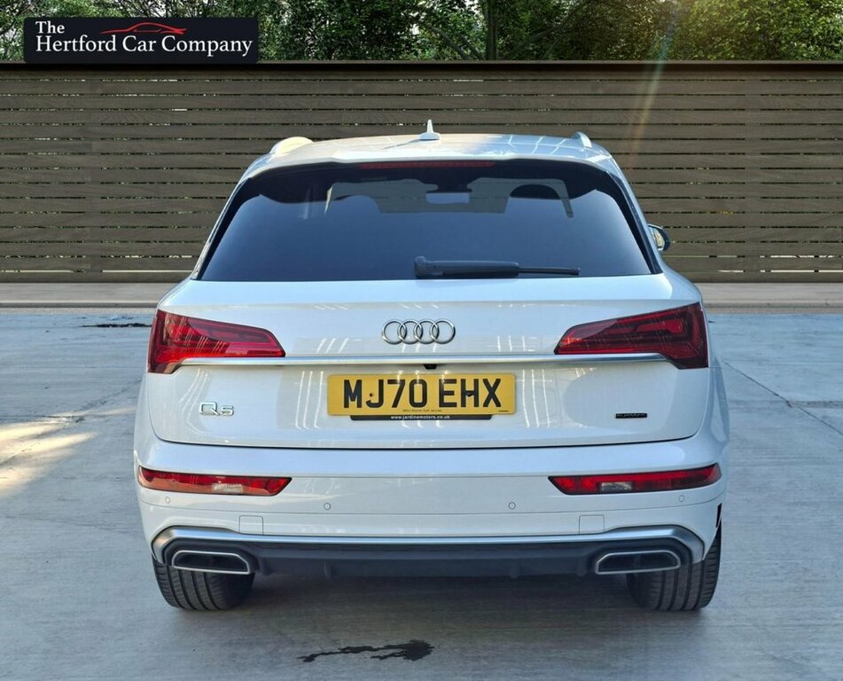 Audi Q5 2L S Line MJ70EHX White #6