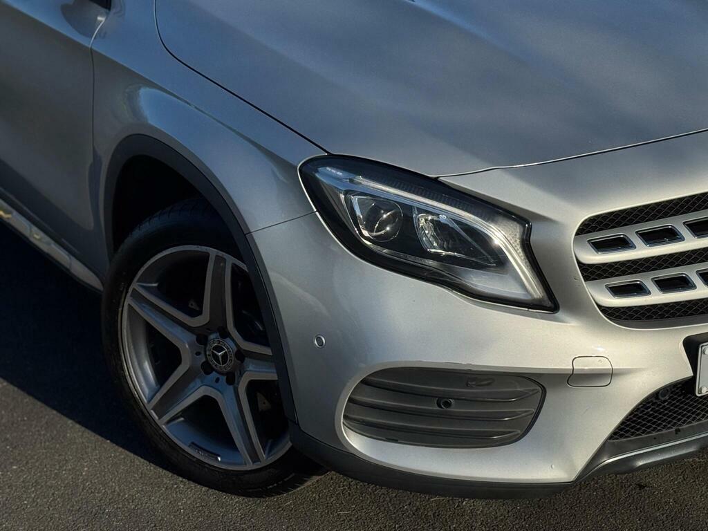 Mercedes-Benz GLA Class 2.1 Gla220d Amg Line Premium Plus 7G-dct 4Matic KS67TWE Silver #3