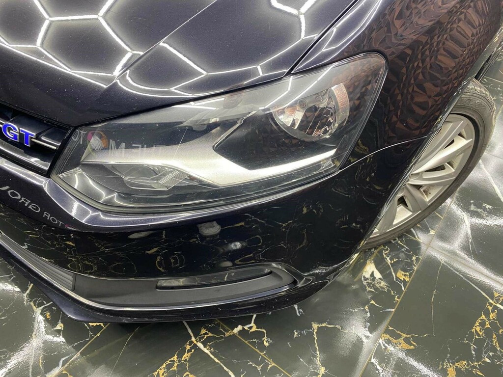 Volkswagen Polo Bluegt Black #5
