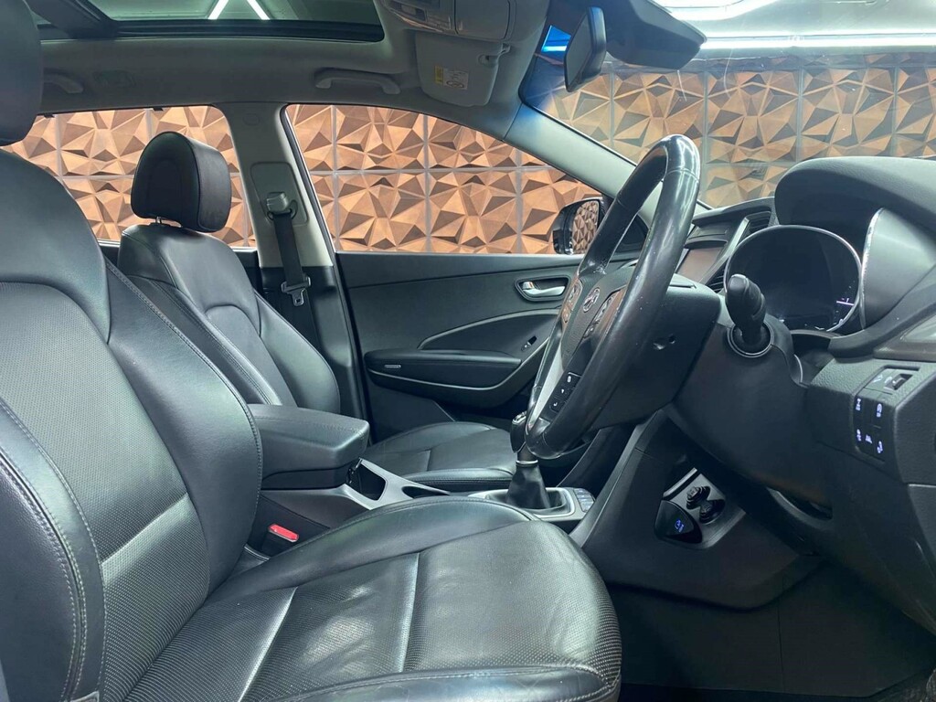 Hyundai Santa Fe Premium Se Blue Drive Crdi 4Wd  #6
