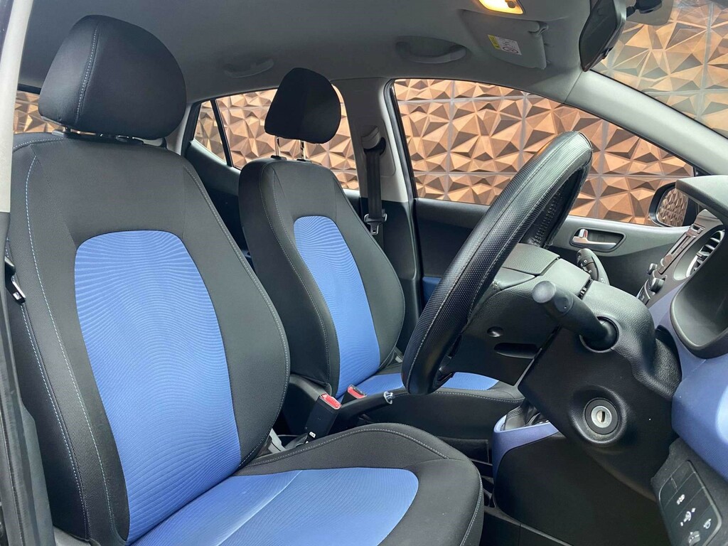 Hyundai I10 Premium Auto Black #6