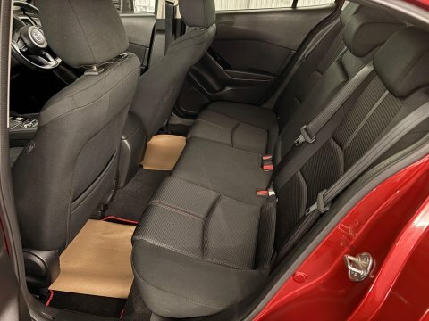 Mazda 3 2.0 Skyactiv-g Se-l Red #6