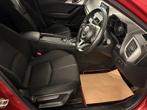 Mazda 3 2.0 Skyactiv-g Se-l Red #3
