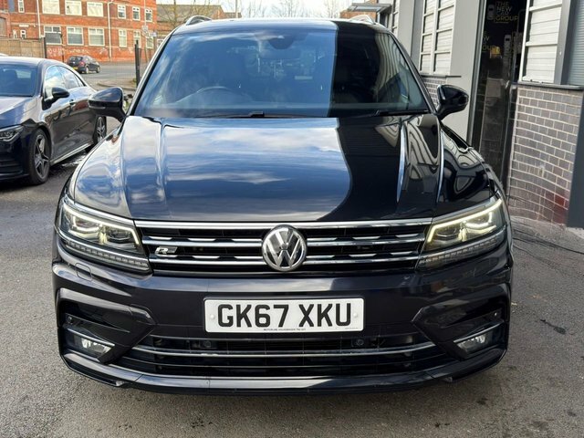 Volkswagen Tiguan 2017 2.0 Tdi R-line Suv Dsg Euro 6 Ss GK67XKU Black #2