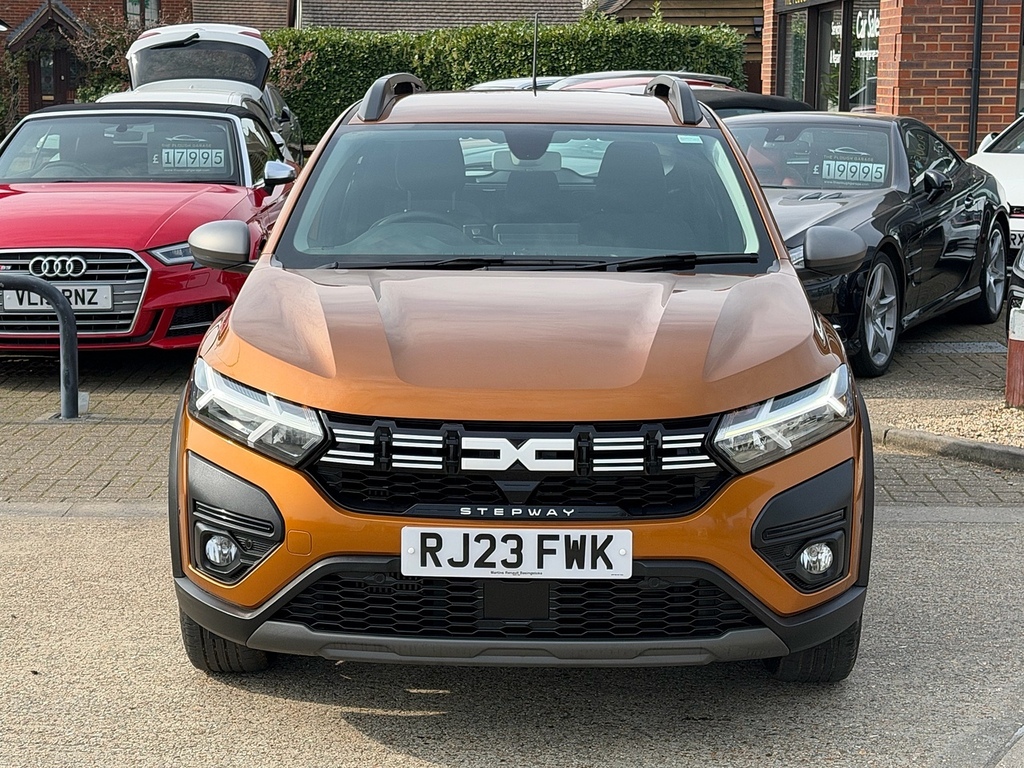 Dacia Sandero Stepway 1.0 Tce Journey Hatchback Euro 6 RJ23FWK Orange #3