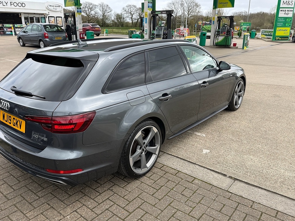 Audi A4 Avant 2.0 Tfsi 40 Black Edition S Tronic Euro 6 Ss WJ19GKV Grey #5
