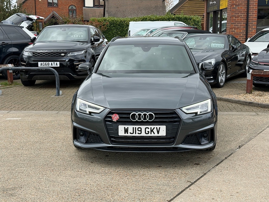Audi A4 Avant 2.0 Tfsi 40 Black Edition S Tronic Euro 6 Ss WJ19GKV Grey #3