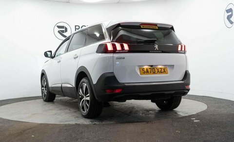 Peugeot 5008 1.2L Allure SA70XZX White #5