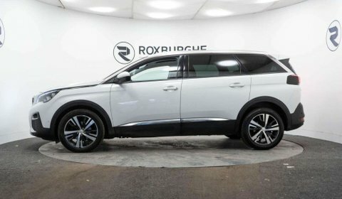 Peugeot 5008 1.2L Allure SA70XZX White #4