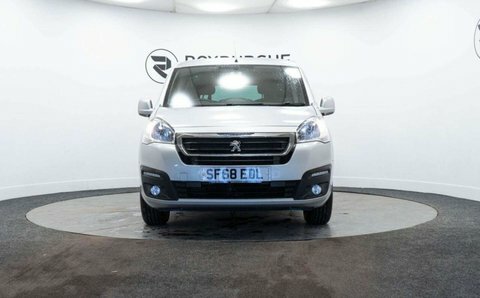 Peugeot Partner Tepee 1.6L Allure SF68EDL Silver #2