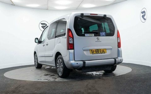 Peugeot Partner Tepee 1.6L Allure SF68EDL Silver #5