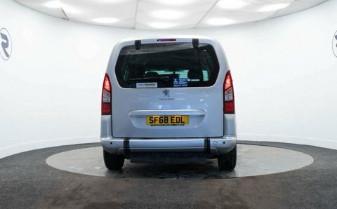Peugeot Partner Tepee 1.6L Allure SF68EDL Silver #6