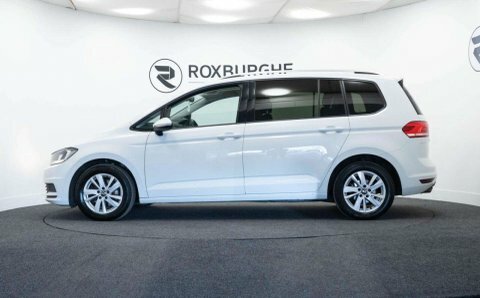 Volkswagen Touran 2L Se FP70UOU White #4