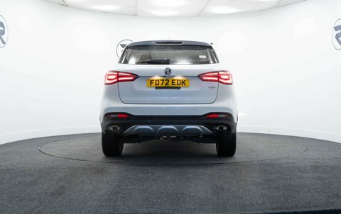 MG HS Suv FD72EDK White #6