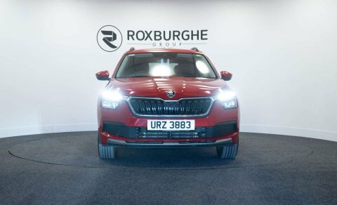 Skoda Kamiq Suv URZ3883 Red #2