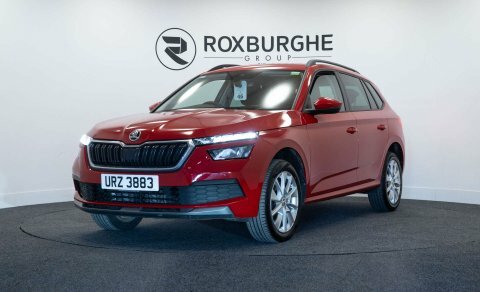 Skoda Kamiq Suv URZ3883 Red #3