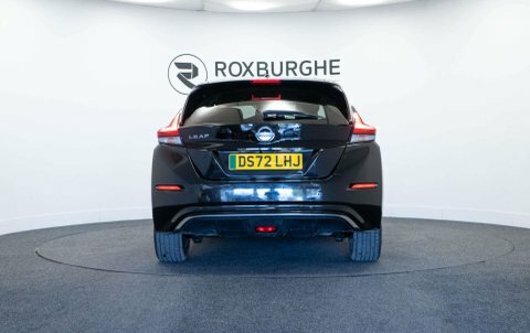 Nissan Leaf Hatchback DS72LHJ Black #6