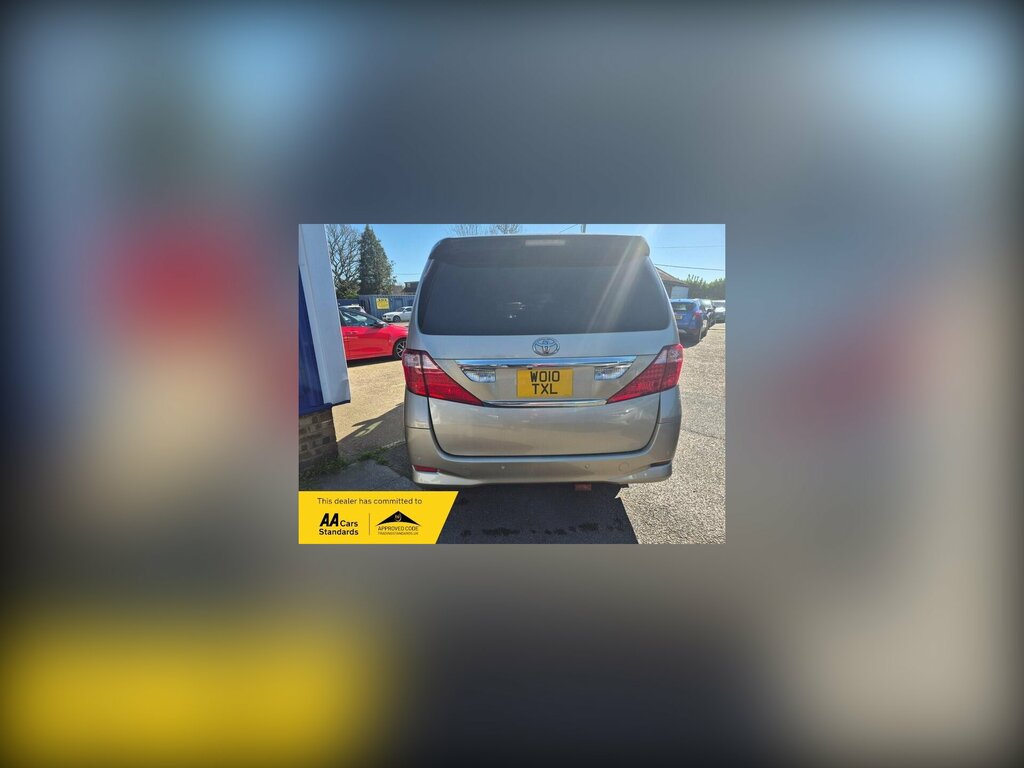 Toyota Alphard Mpv WO10TXL Gold