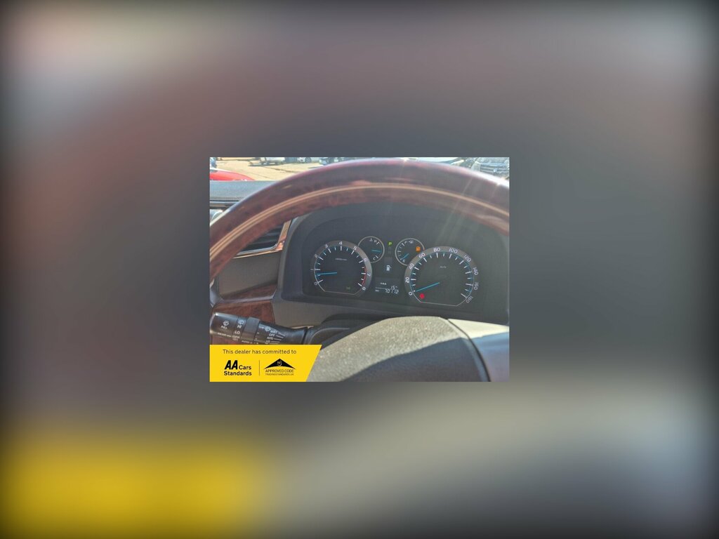 Toyota Alphard Mpv WO10TXL Gold #3