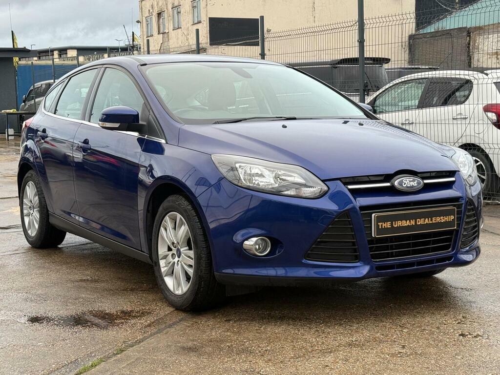 Ford Focus 1.6 Titanium Navigator Powershift Euro 5 SV64WUC  #2