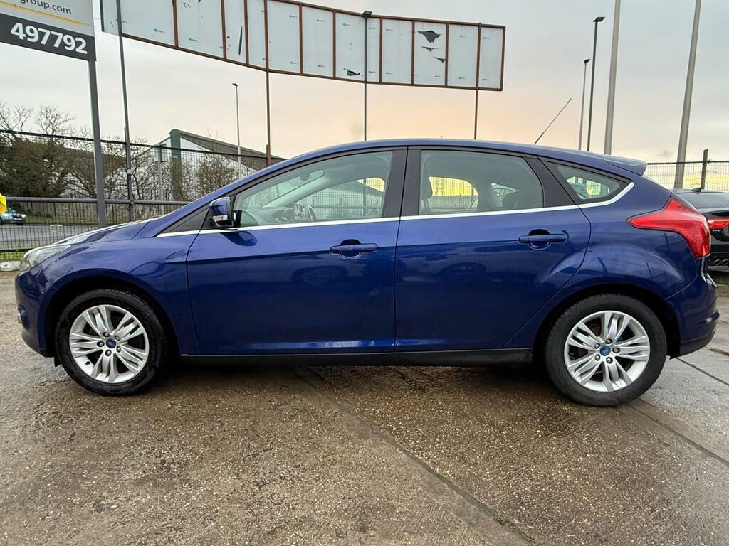Ford Focus 1.6 Titanium Navigator Powershift Euro 5 SV64WUC  #6