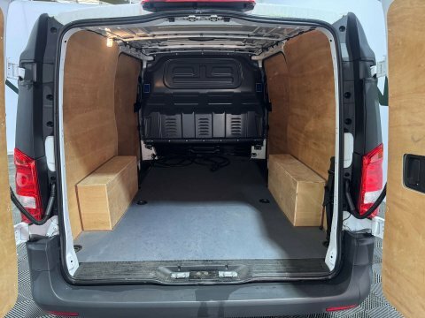 Mercedes-Benz eVito 2024 74 Evito LK74ZRV White #4