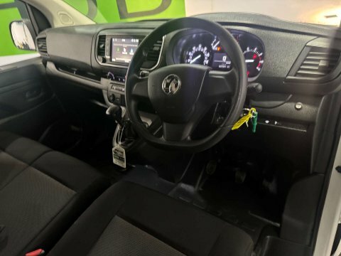 Vauxhall Vivaro 2023 73 2.0 DS73EBA White #2