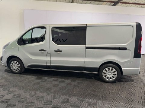 Vauxhall Vivaro 2018 68 1.6 DU68WFB Silver #3