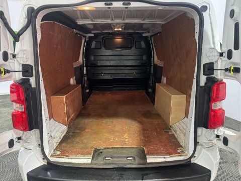 Vauxhall Vivaro 2022 72 1.5 DV72FKZ White #4
