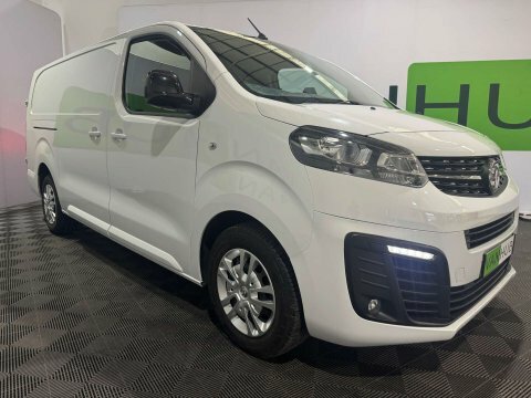 Vauxhall Vivaro 2022 72 1.5 White
