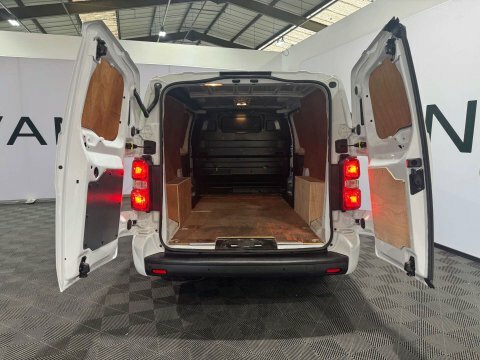 Vauxhall Vivaro 2022 72 1.5 DV72BCX White #4
