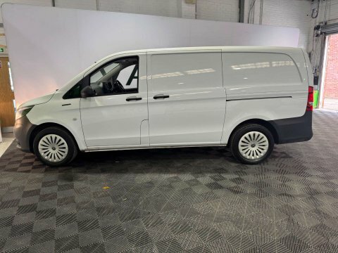 Mercedes-Benz eVito 2024 74 Evito LK74ZSZ White #3