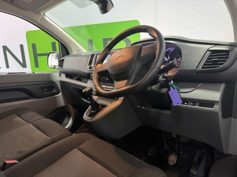 Citroen Dispatch 2022 22 1.5 MT22JWX White #2