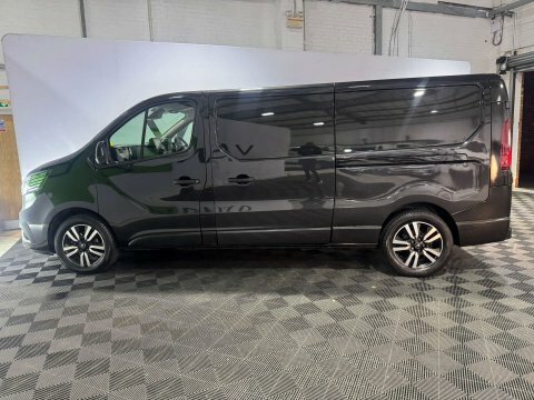 Renault Trafic 2023 23 2.0 FM23UFD Black #3