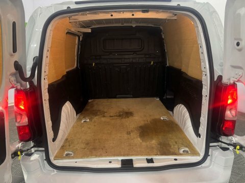 Citroen Berlingo 2023 23 1.5 YC23DZS White #4
