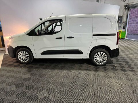 Peugeot Partner 2022 72 1.5 MA72VFP White #3