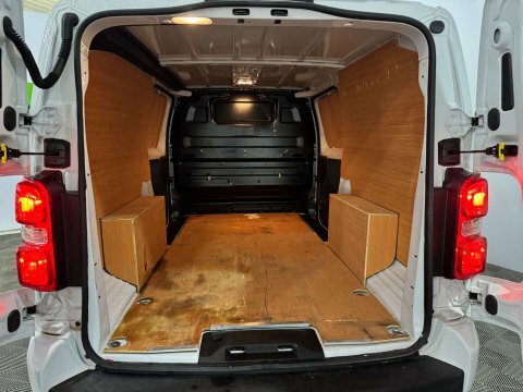 Vauxhall Vivaro 2023 73 1.5 DY73XVN White #3