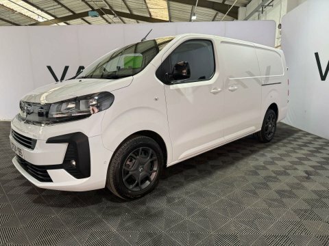 Vauxhall Vivaro 2024 24 2.0 DT24YBS White #6
