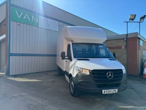 Mercedes-Benz Sprinter 2024 24 2.0 White