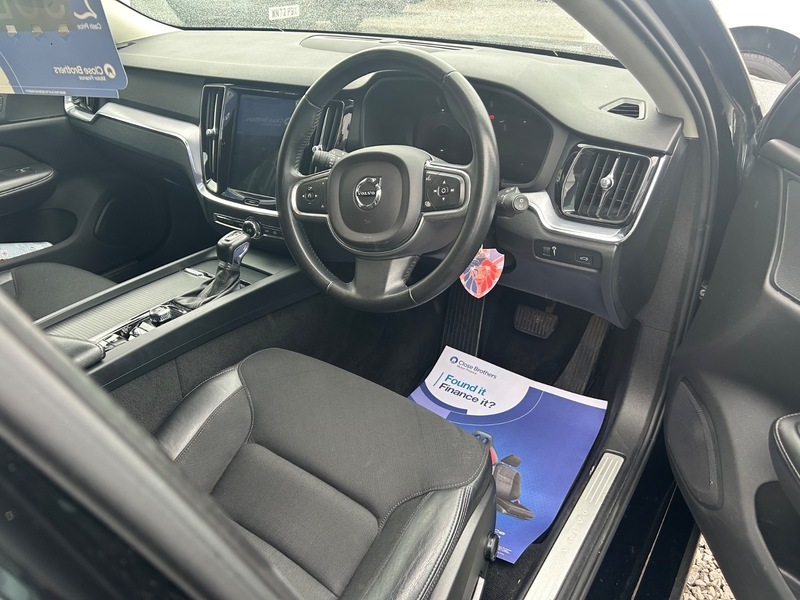 Volvo  2.0 D2 Nav Plus Euro 6 Ss Black #10