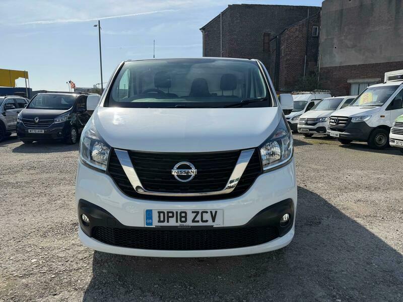 Nissan NV300 Dci Acenta L1h1 P White #2
