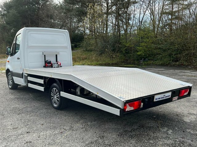 Mercedes-Benz Sprinter Diesel PK70GXB White #3