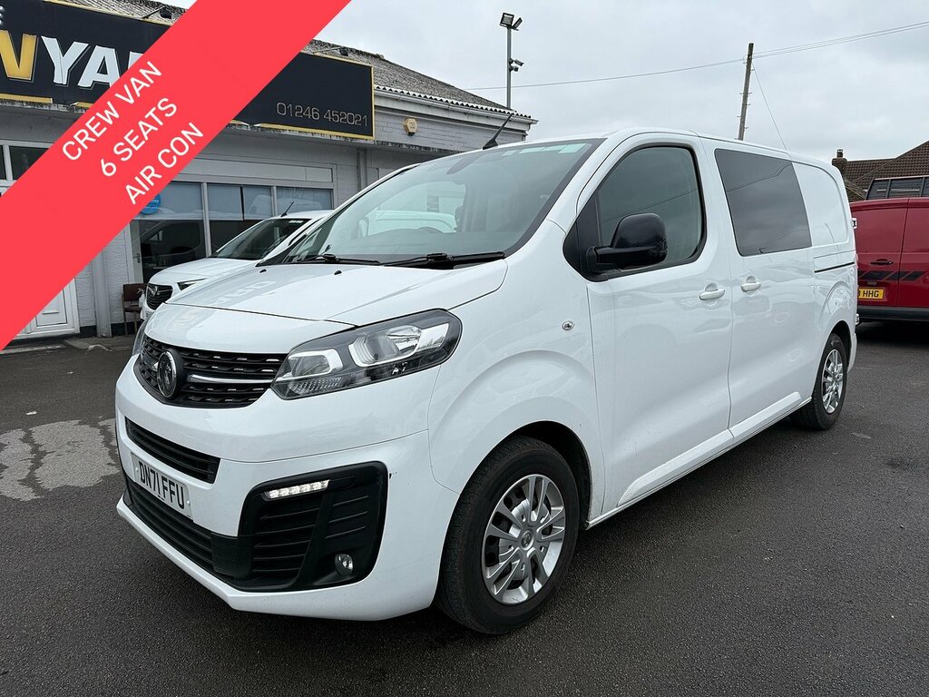 Vauxhall Vivaro 1.5 Turbo D 2700 Sportive Crew Van 6 Seats Air Con White