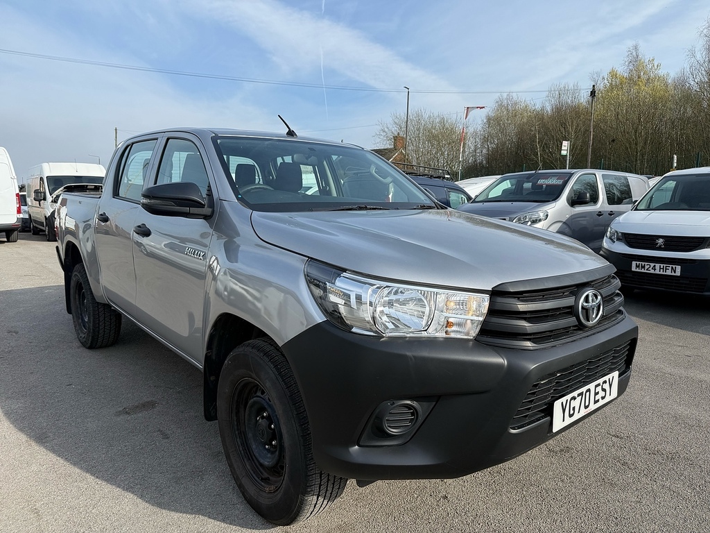 Toyota HILUX 2.4 D-4d Active Pickup 4Wd Double Cab Tow Bar YG70ESY Silver #3