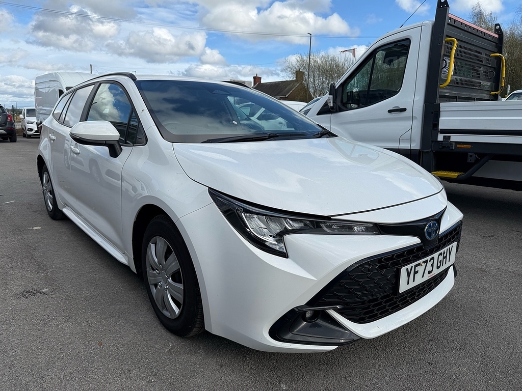 Toyota Corolla Vvt-h YF73GHY White #3