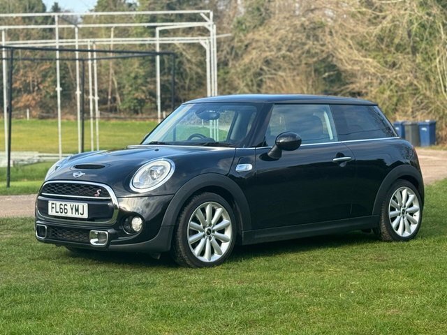 Mini Hatch 2.0 Cooper S Hatchback Euro 6 S S FL66YMJ Black #2
