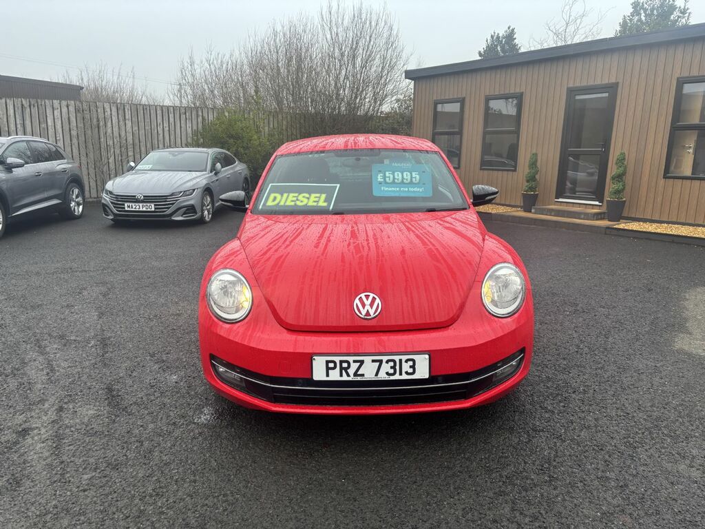 Volkswagen Hatchback White #7