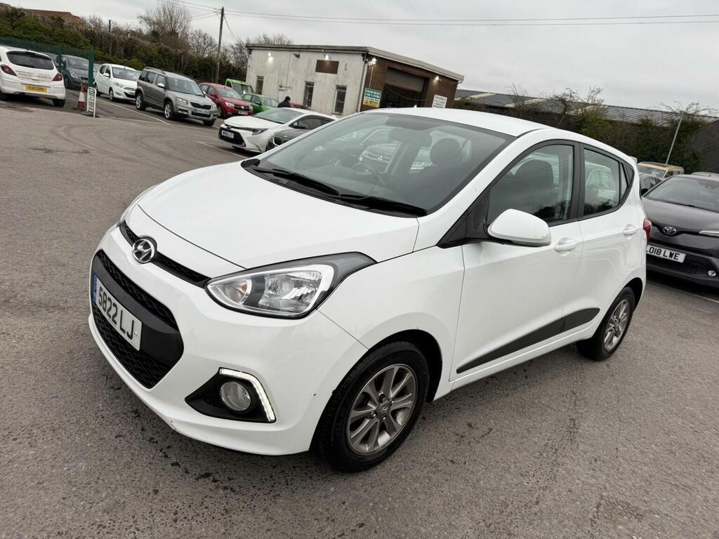 Hyundai I10 Hatchback 1.2 Premium Euro 5 201565 HG65ZFO White #3