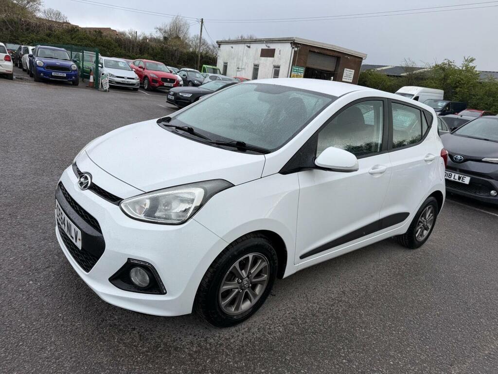 Hyundai I10 Hatchback 1.2 Premium Euro 5 201464 CE64NLV White #3